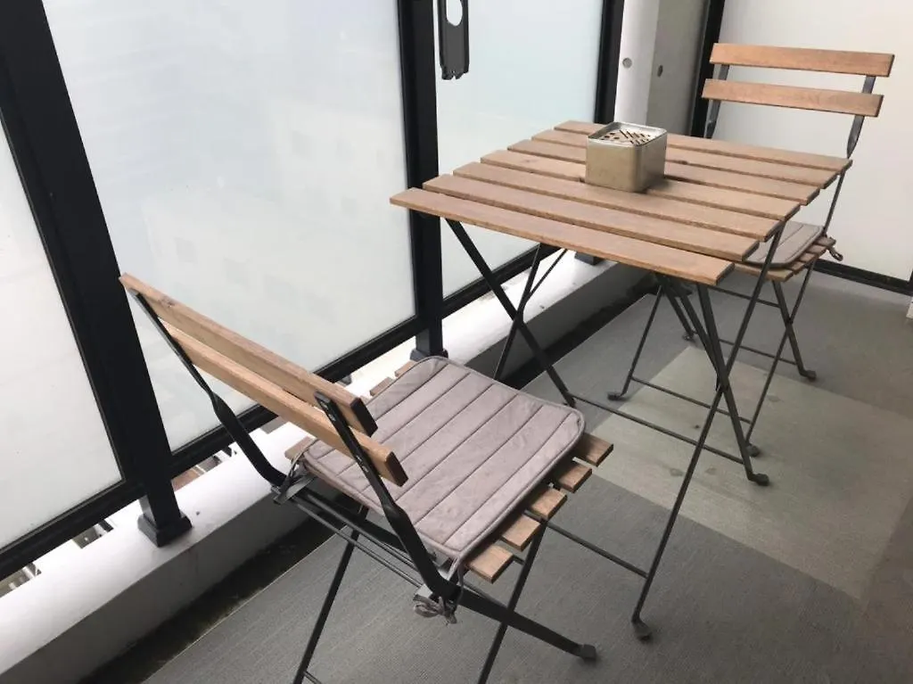 Local Hakata Apartment No5 福岡市